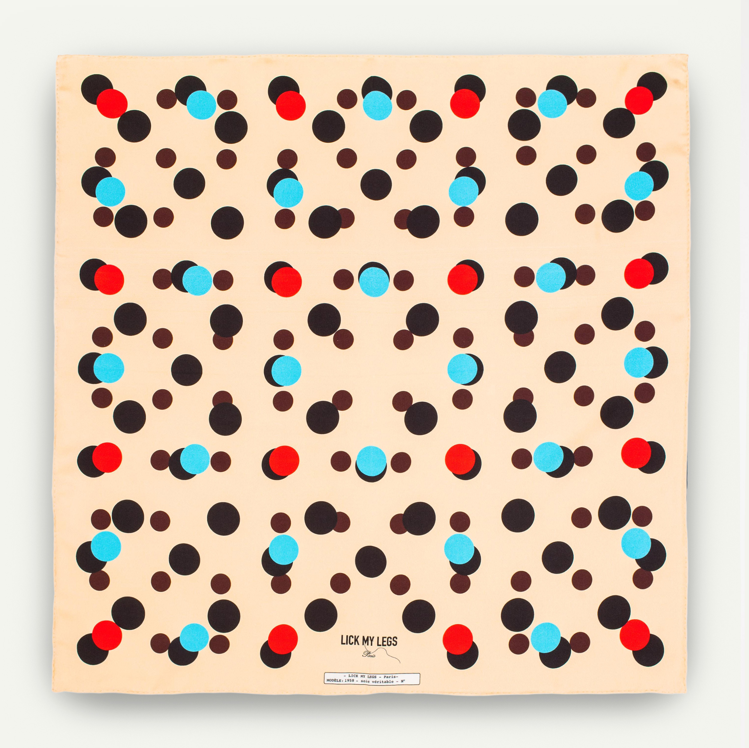 carré de soie praline à pois