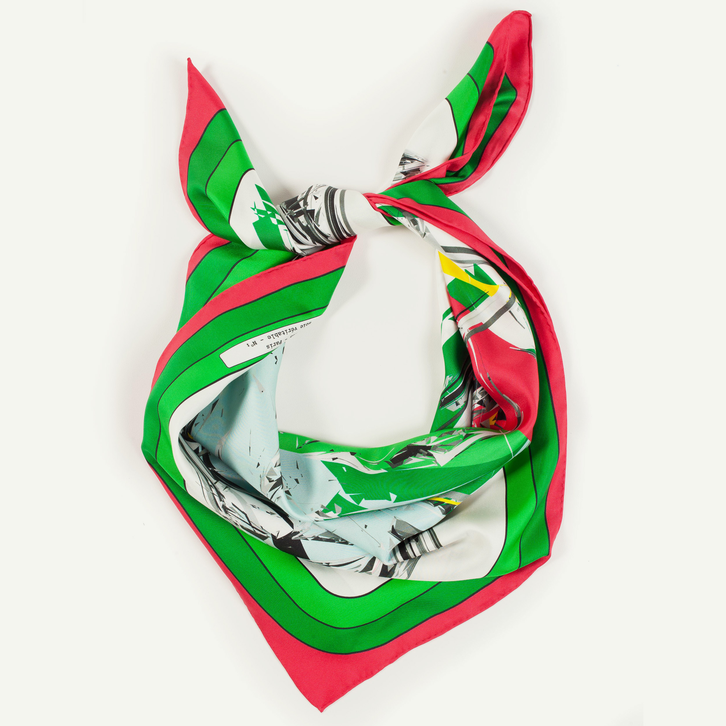 carré de soie vert et rouge