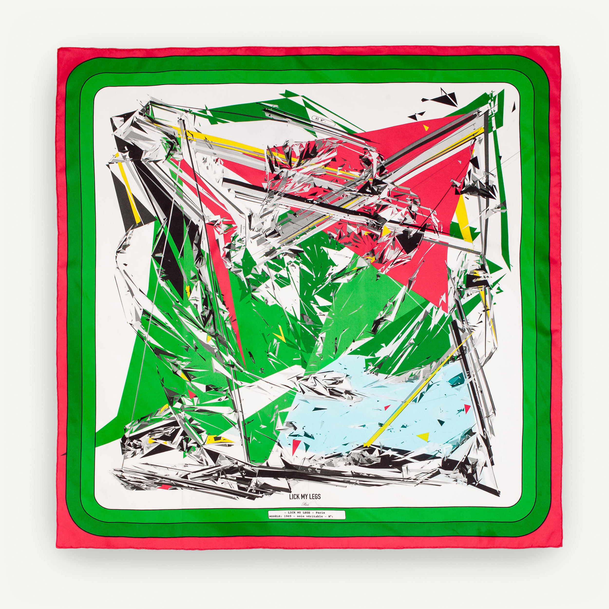 carré de soie vert et rouge