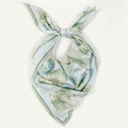photo de foulard toile de jouy vert 